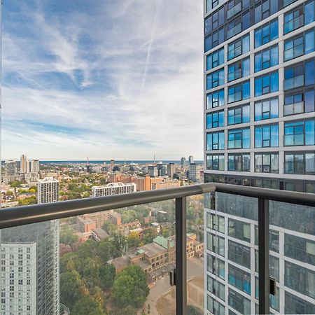 Toronto Garden Suites Екстериор снимка