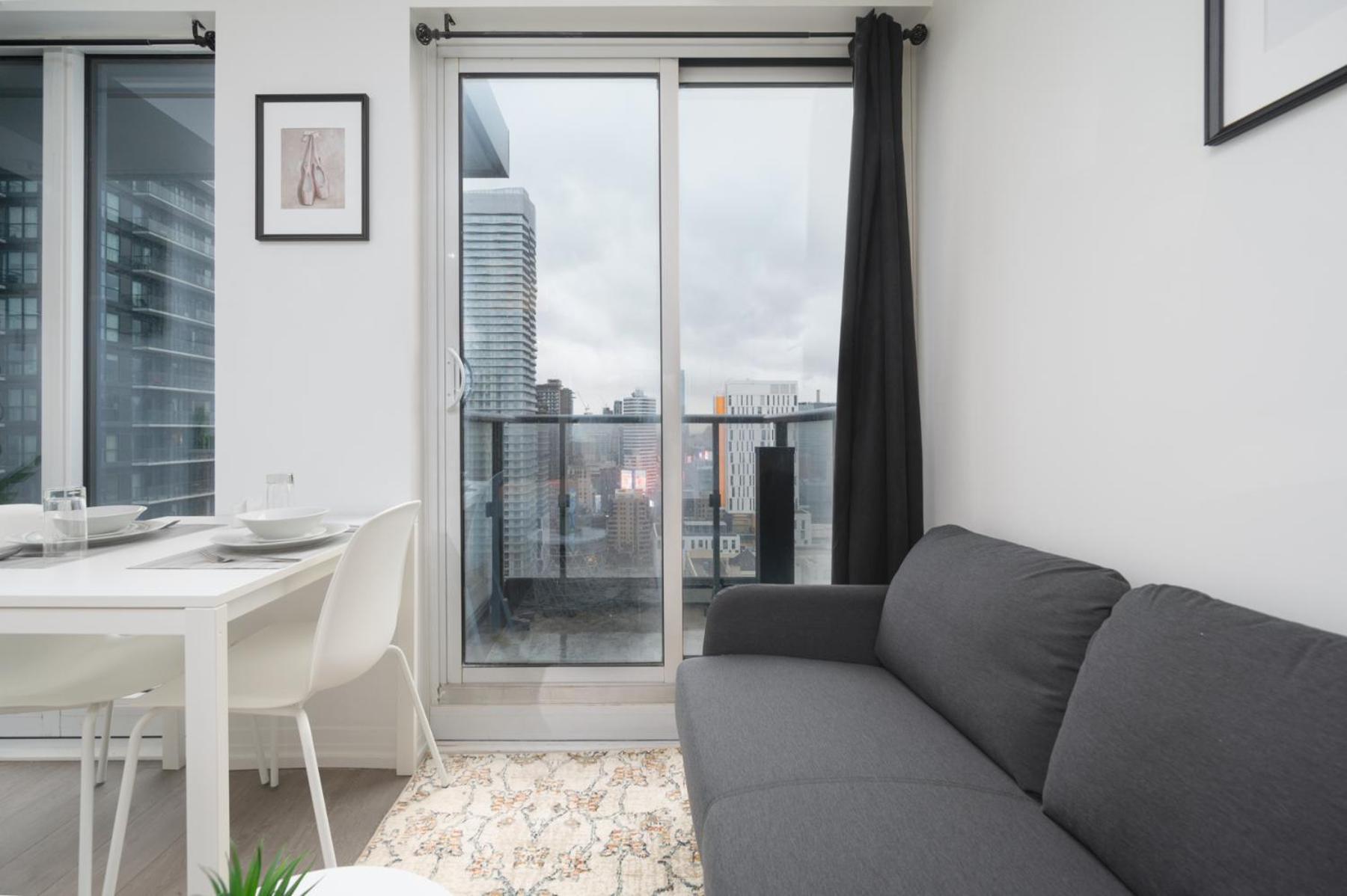 Toronto Garden Suites Екстериор снимка