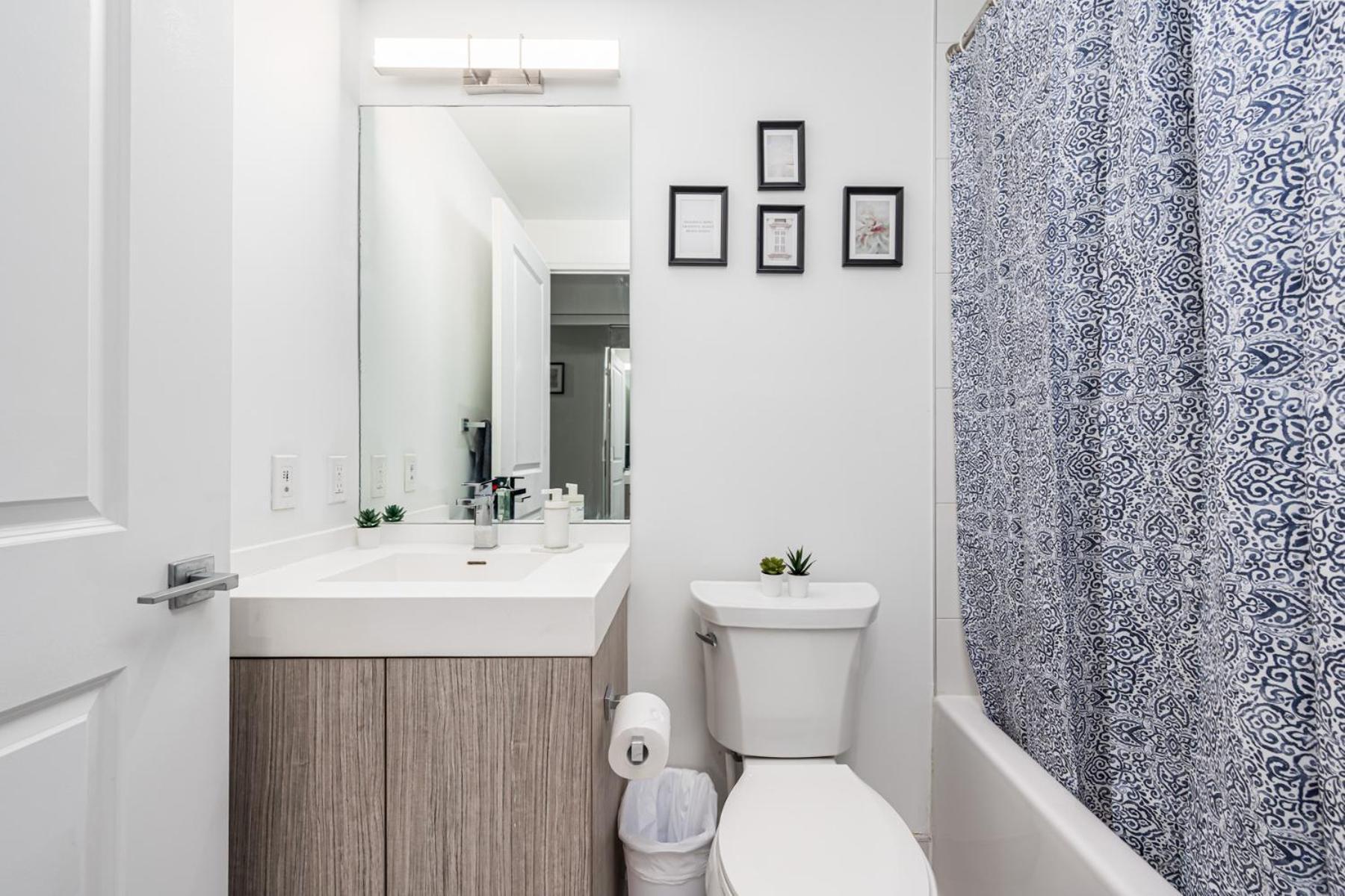 Toronto Garden Suites Екстериор снимка